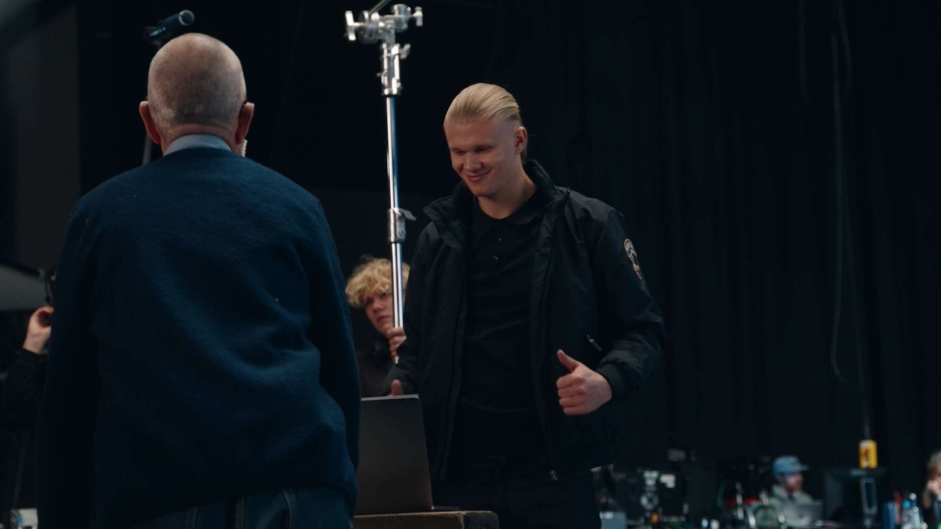 衣不只是选 衣不只是选